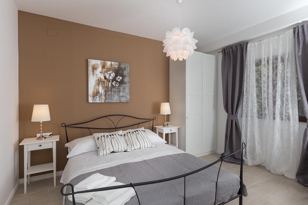 Apartments Venka Mokošica エクステリア 写真